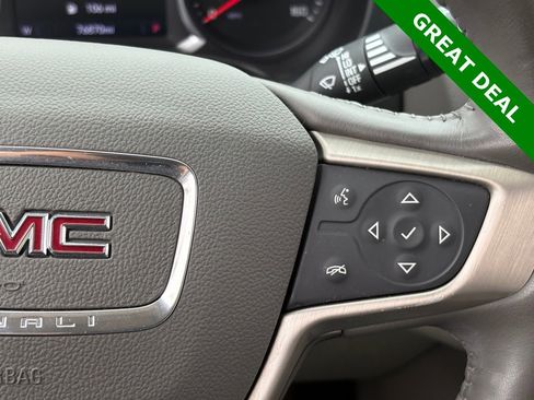 Used 2020 GMC Terrain Denali w/ Denali Premium Package FWD image 18
