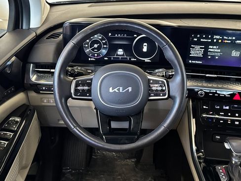 Used 2024 Kia Carnival SX Prestige FWD image 13