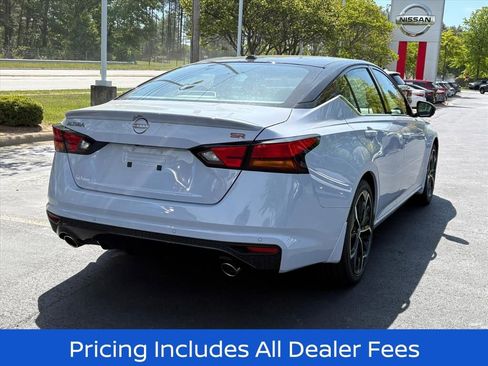 New 2026 Nissan Altima 2.5 SR FWD image 7