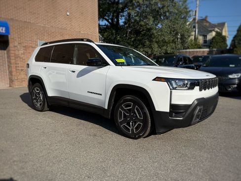 New 2026 Jeep Cherokee Limited AWD/4WD image 3