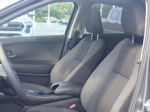 Used 2021 Honda HR-V EX image 5