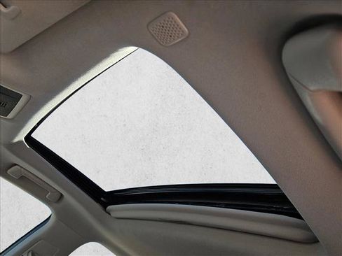 Used 2021 Lexus RX 450h AWD w/ Premium Package image 16
