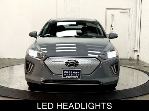 Used 2020 Hyundai Ioniq Limited FWD image 3