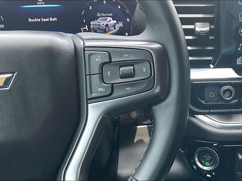 Used 2024 Chevrolet Silverado 2500 High Country w/ High Country Premium Package AWD/4WD image 28