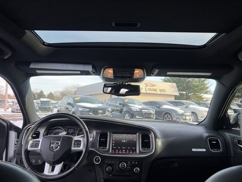 Used 2012 Dodge Charger SXT Plus image 36