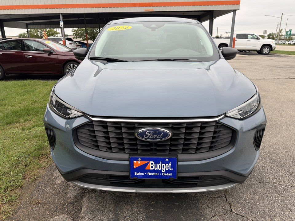 Used 2024 Ford Escape Active AWD/4WD image 8