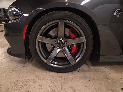 Used 2019 Dodge Charger SRT Hellcat w/ Harman/Kardon Audio Group image 26