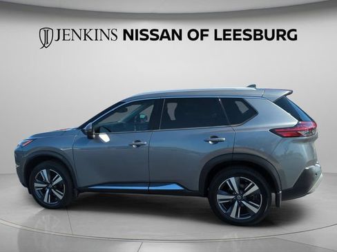 Certified 2021 Nissan Rogue SL w/ Premium Package FWD image 10