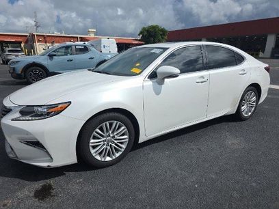 Used 2017 Lexus ES 350