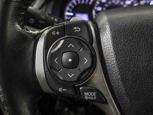 Used 2014 Toyota Camry SE FWD image 25