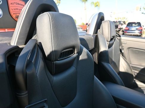 Used 2015 Mercedes-Benz SLK 250 image 56