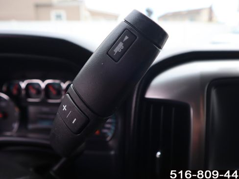 Used 2018 Chevrolet Silverado 1500 LT w/ All Star Edition image 24