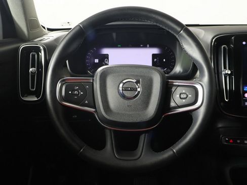 Used 2023 Volvo XC40 B5 Plus w/ Protection Package Premier AWD/4WD image 37