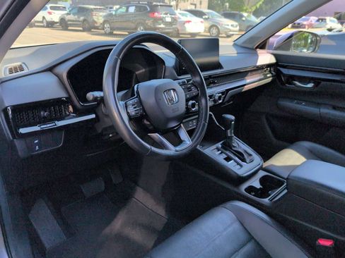 Used 2023 Honda CR-V EX-L image 10