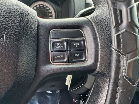 Used 2014 RAM 1500 ST w/ ST Popular Equipment Group AWD/4WD image 27