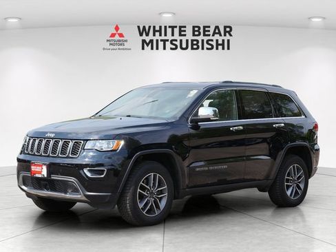 Used 2021 Jeep Grand Cherokee Limited w/ Trailer Tow Group IV AWD/4WD image 2