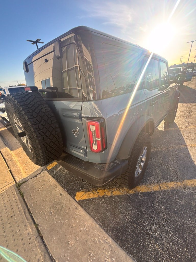 Used 2025 Ford Bronco Badlands AWD/4WD image 5