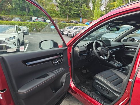 Used 2024 Honda CR-V Sport Touring image 23