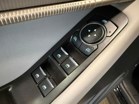 New 2026 Ford Explorer Active w/ Active Comfort Package AWD/4WD image 23