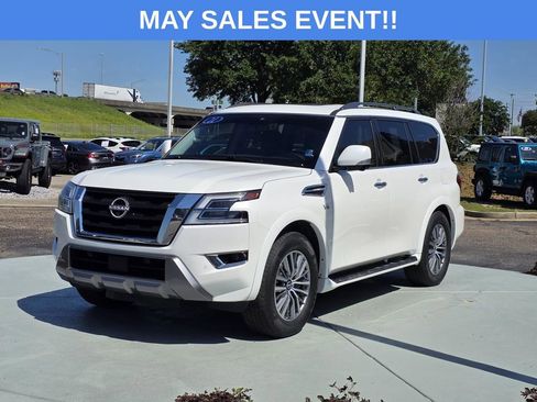 Used 2021 Nissan Armada SL w/ Captain's Chairs Package RWD image 7