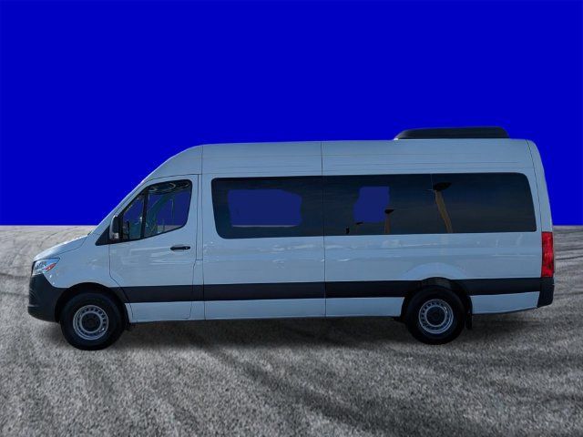 Used 2025 Mercedes-Benz Sprinter 2500 image 7