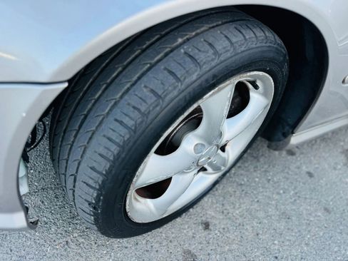 Used 2005 Mercedes-Benz C 230 Sedan image 15
