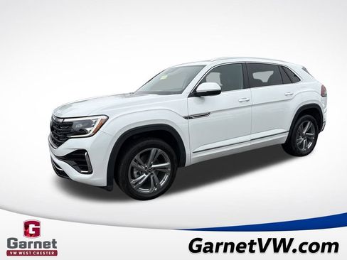 Used 2024 Volkswagen Atlas Cross Sport SEL R-Line image 1