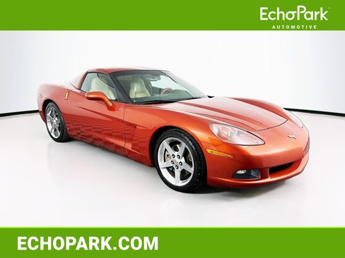 Used 2006 Chevrolet Corvette Coupe w/ Preferred Equipment Group image 1