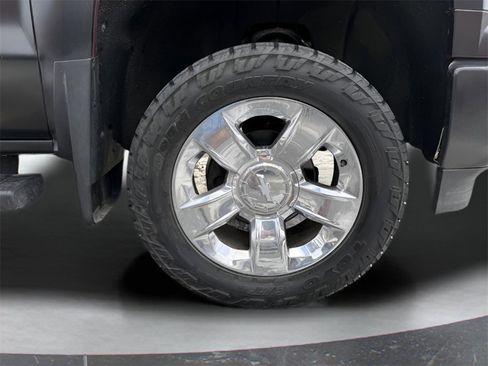 Used 2014 Chevrolet Silverado 1500 LTZ image 13