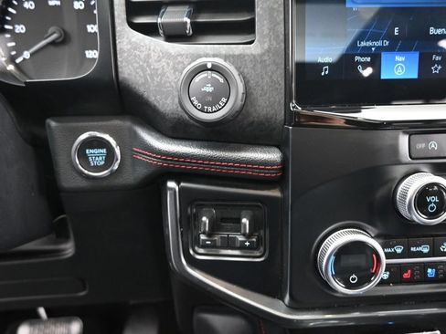 Certified 2023 Ford Expedition Limited AWD/4WD image 19