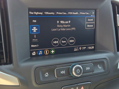 Used 2023 GMC Terrain SLE w/ Driver Convenience Package FWD image 21
