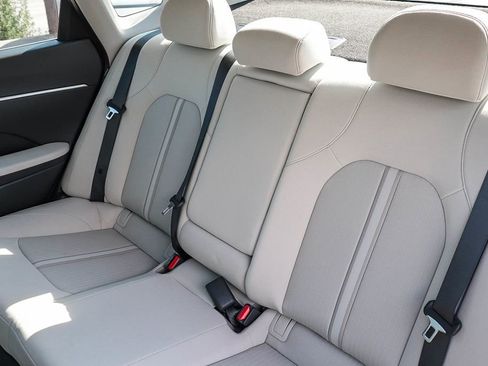 Used 2024 Hyundai Sonata SEL image 19