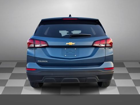 Certified 2024 Chevrolet Equinox LS w/ LS Convenience Package FWD image 5