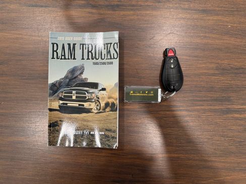 Used 2015 RAM 2500 Tradesman w/ Chrome Appearance Group AWD/4WD image 28