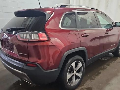 Used 2019 Jeep Cherokee Limited AWD/4WD image 3