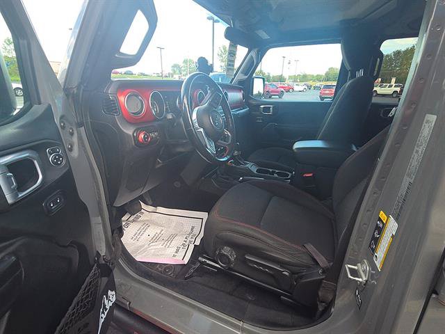 Used 2021 Jeep Gladiator Rubicon w/ Cold Weather Group AWD/4WD image 18