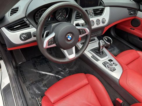 Used 2016 BMW Z4 sDrive28i RWD image 4