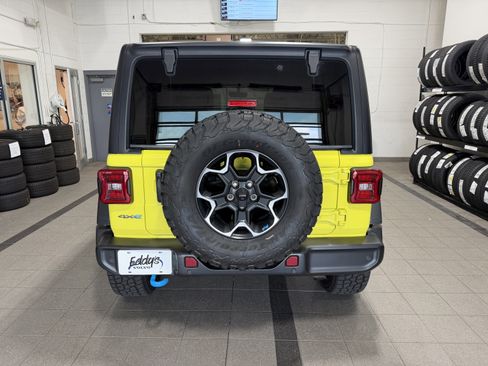 Used 2023 Jeep Wrangler Unlimited Rubicon 4xe w/ Safety Group AWD/4WD image 10