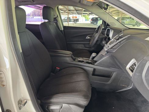 Used 2015 Chevrolet Equinox LS FWD image 36