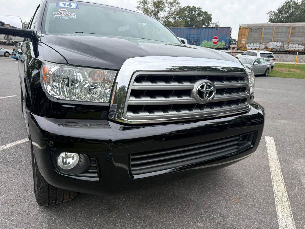 Used 2014 Toyota Sequoia Platinum RWD image 13