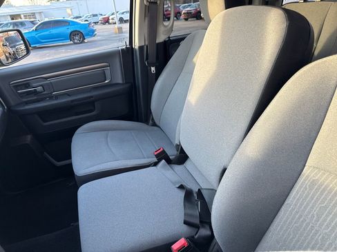 Used 2024 RAM 1500 Classic SLT image 24