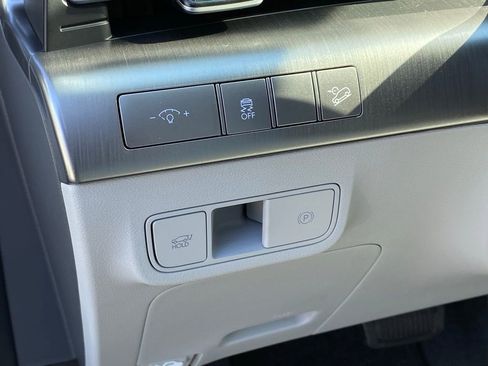 New 2026 Hyundai Kona Limited image 13