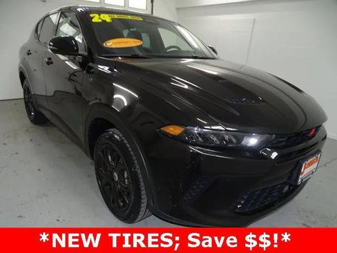 Certified 2024 Dodge Hornet GT w/ GT Blacktop Package AWD/4WD image 1