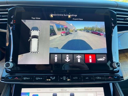 Used 2022 Jeep Grand Wagoneer Series II w/ Convenience Group III image 27