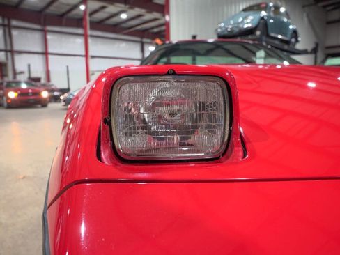 Used 1990 Chevrolet Corvette Coupe image 38