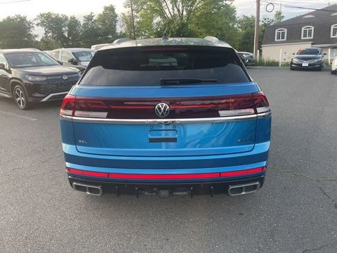 Certified 2024 Volkswagen Atlas Cross Sport SEL Premium R-Line AWD/4WD image 5