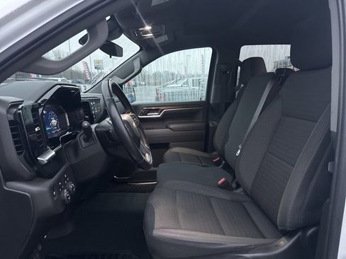 Used 2022 Chevrolet Silverado 1500 LT image 11