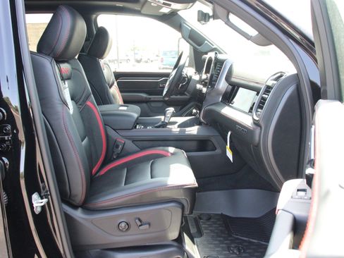 New 2026 RAM 1500 RHO AWD/4WD image 32