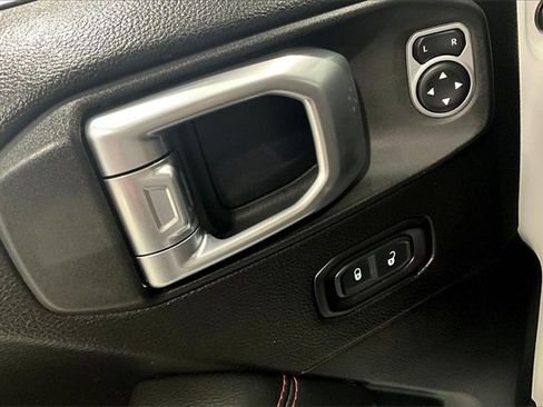 Used 2020 Jeep Gladiator Rubicon image 35