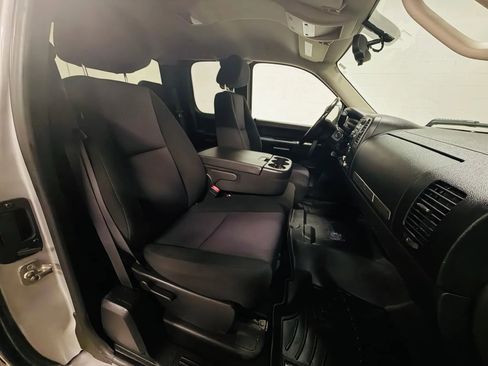 Used 2011 Chevrolet Silverado 1500 LT w/ All-Star Edition RWD image 16